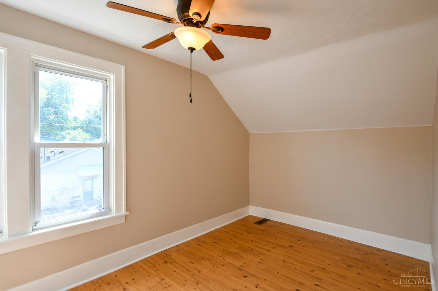 Franklin, Ohio 45005, United States, 3 Bedrooms Bedrooms, ,1 BathroomBathrooms,Residential,Pending,205770