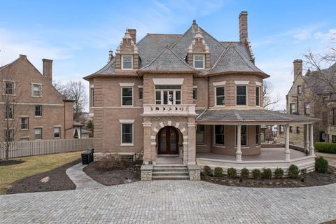 949 Lenox Place, Cincinnati, OH 45229 - #: 1832907