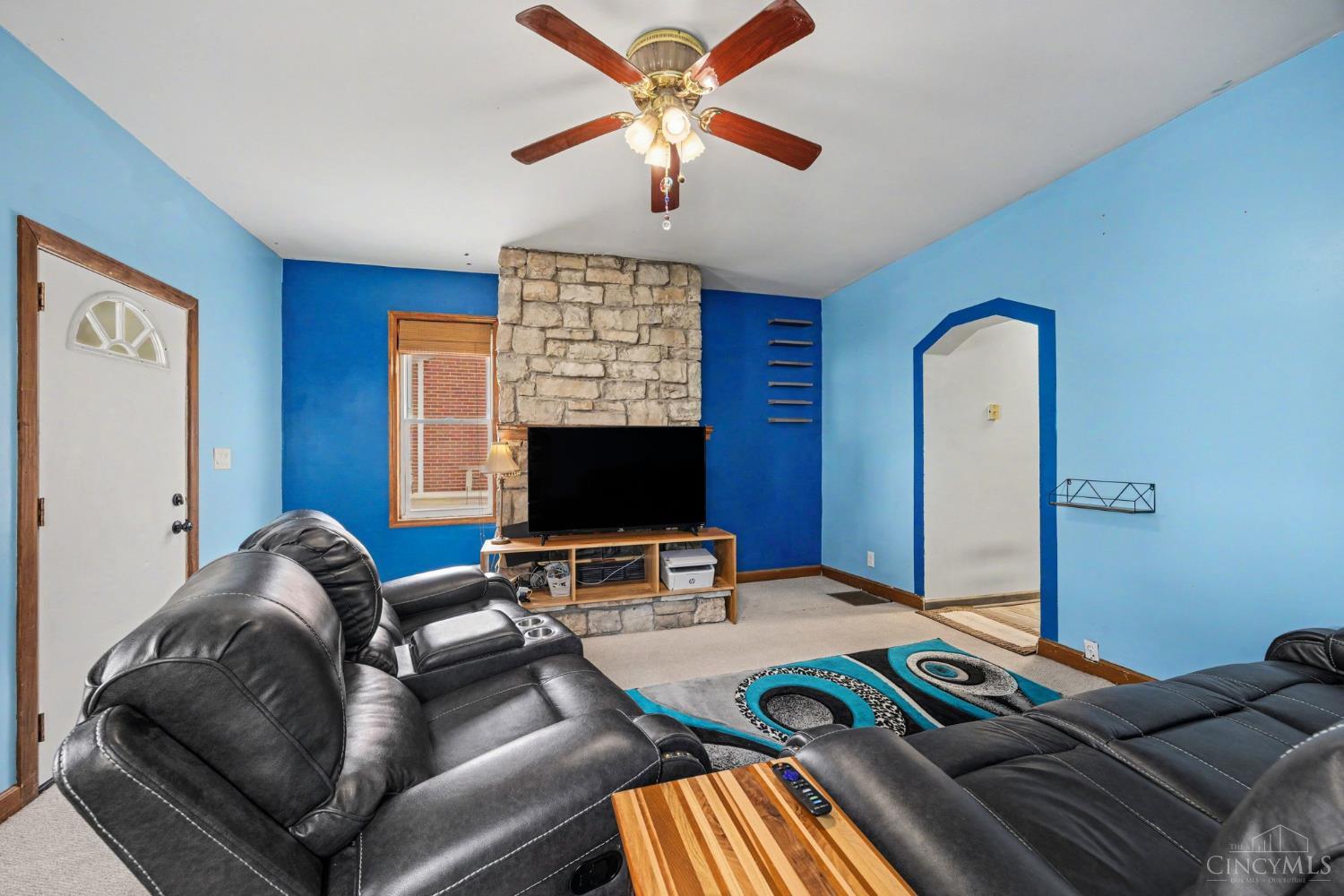 208 W Broadway Street