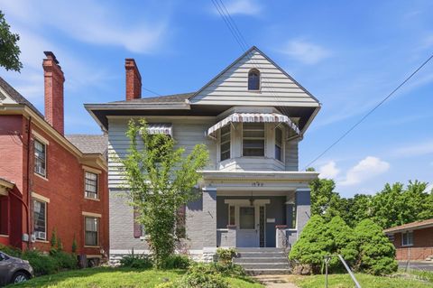 Photo of 1540 Pullan Avenue, Cincinnati, OH 45223 (MLS # 1879138)