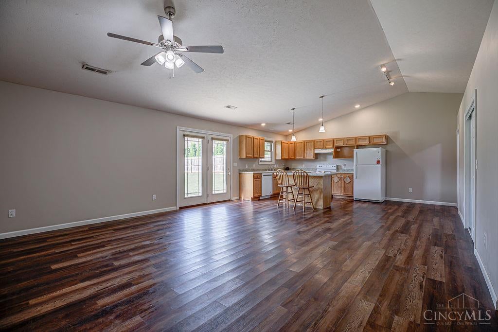 271 Lakengren Drive