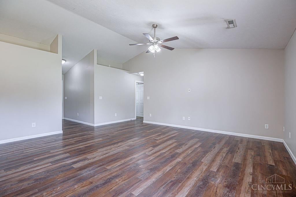 271 Lakengren Drive