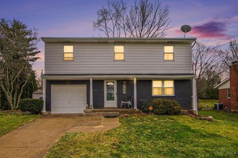 Photo of 5487 Belcross Court, Green Township, OH 45238 (MLS # 1864660)