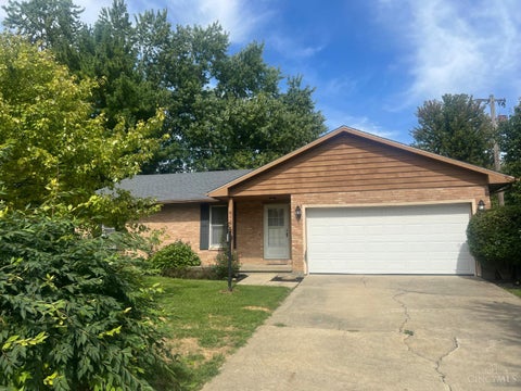 Photo of 815 Kathryn Place, Wilmington, OH 45177 (MLS # 1894068)