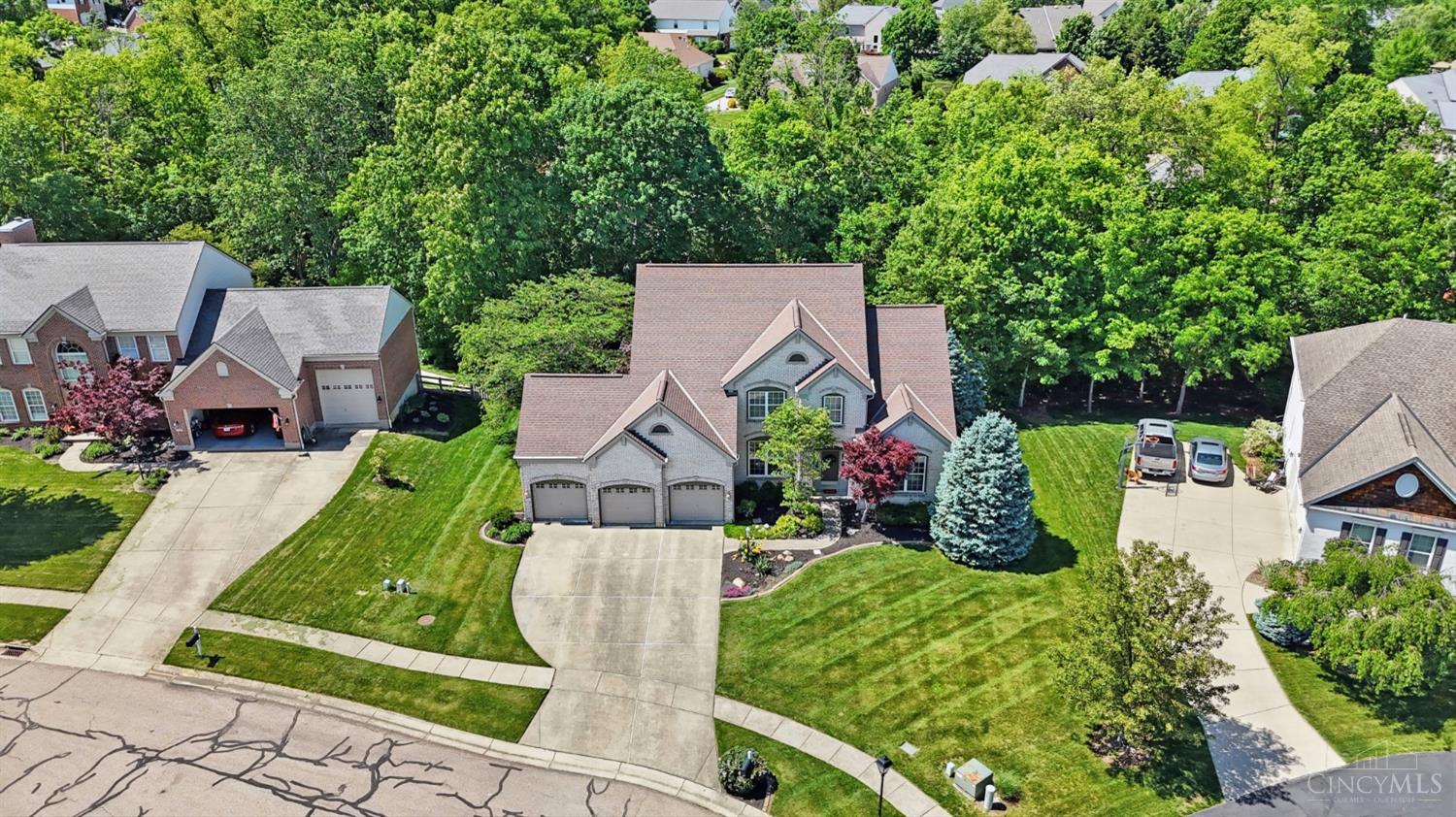 428 Creekborough Court, South Lebanon, Ohio image 5