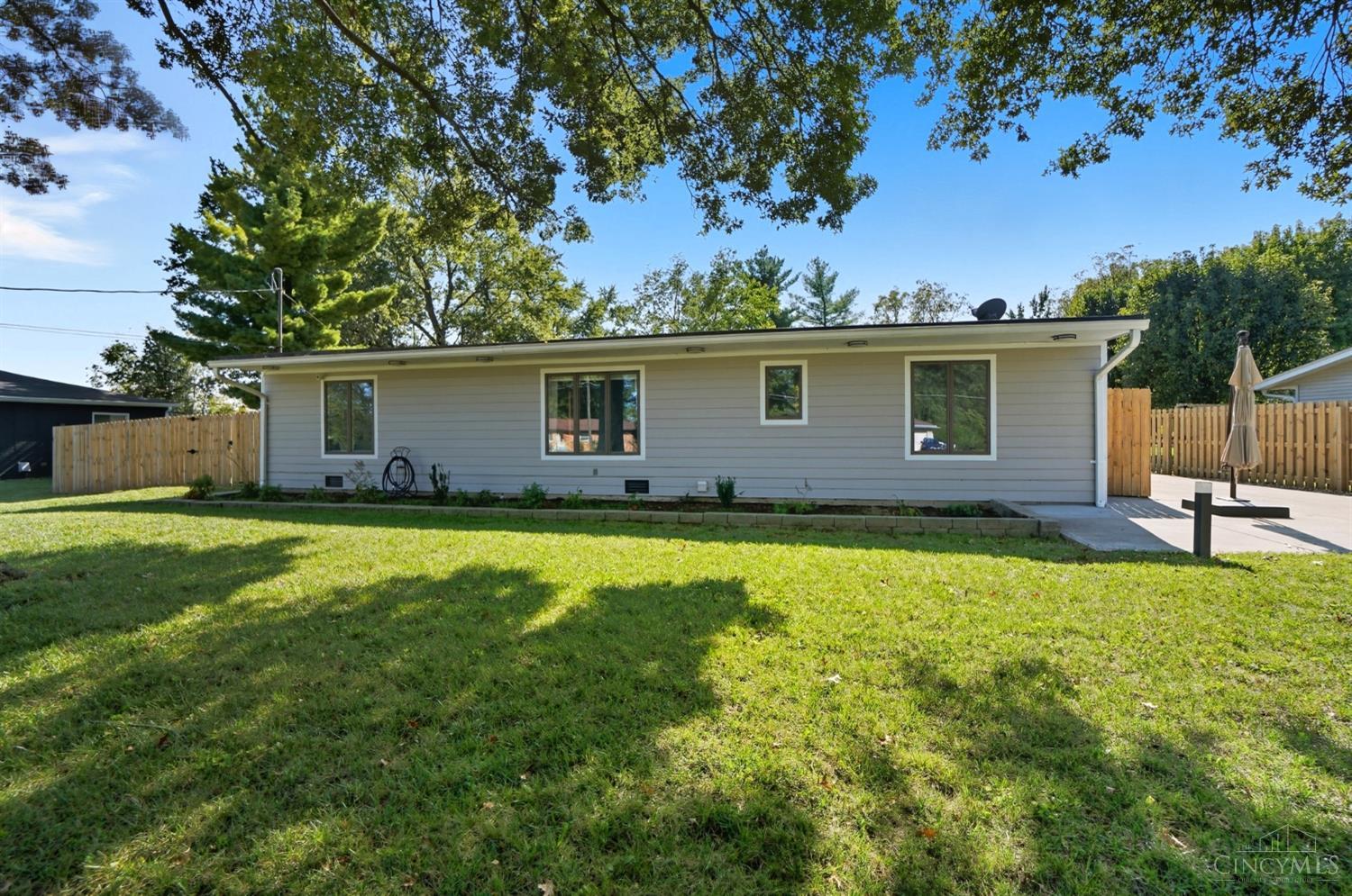 West Chester, Ohio 45069, United States, 3 Bedrooms Bedrooms, ,2 BathroomsBathrooms,Residential,Active,227170