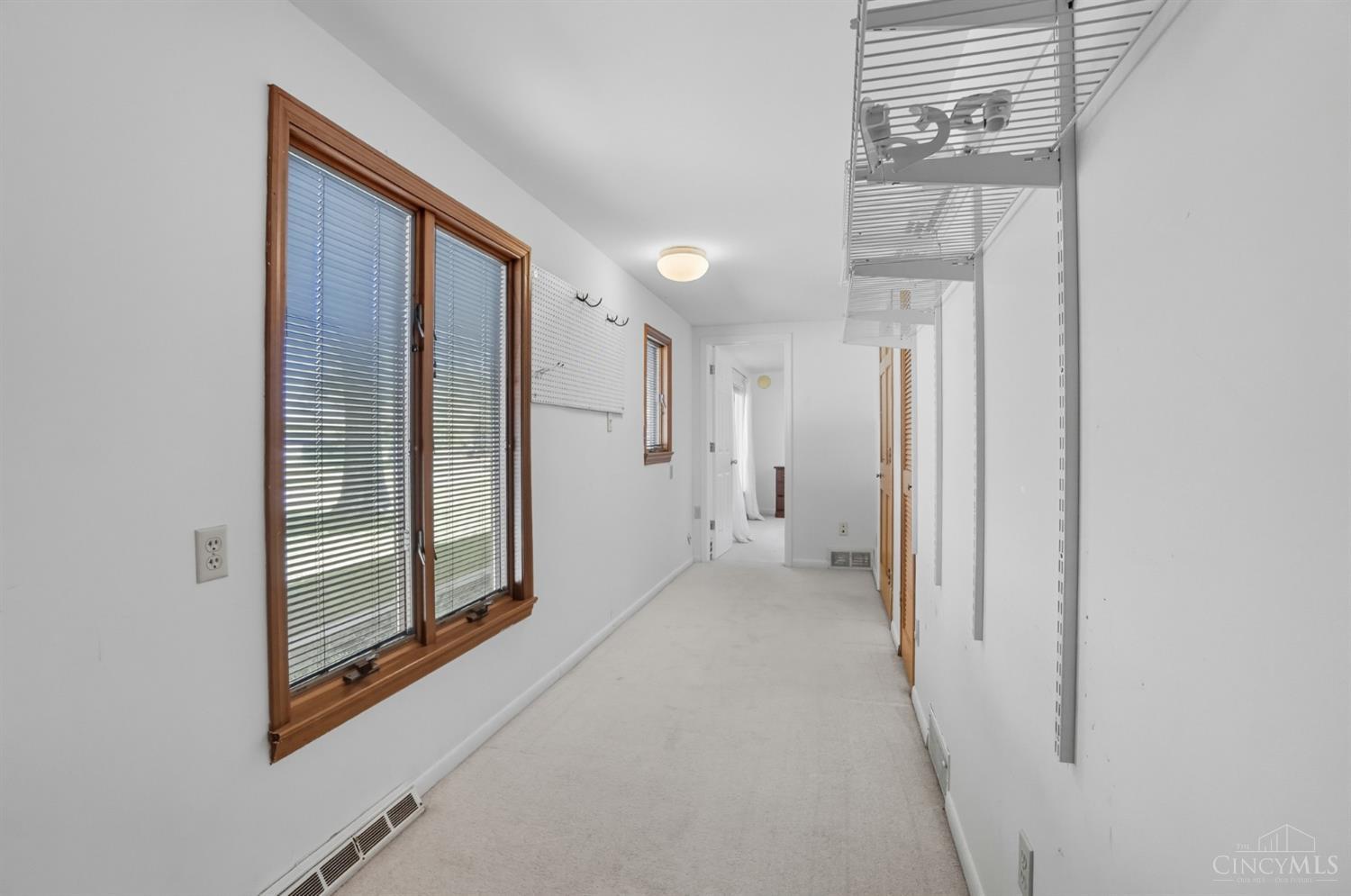 West Chester, Ohio 45069, United States, 3 Bedrooms Bedrooms, ,2 BathroomsBathrooms,Residential,Active,227170