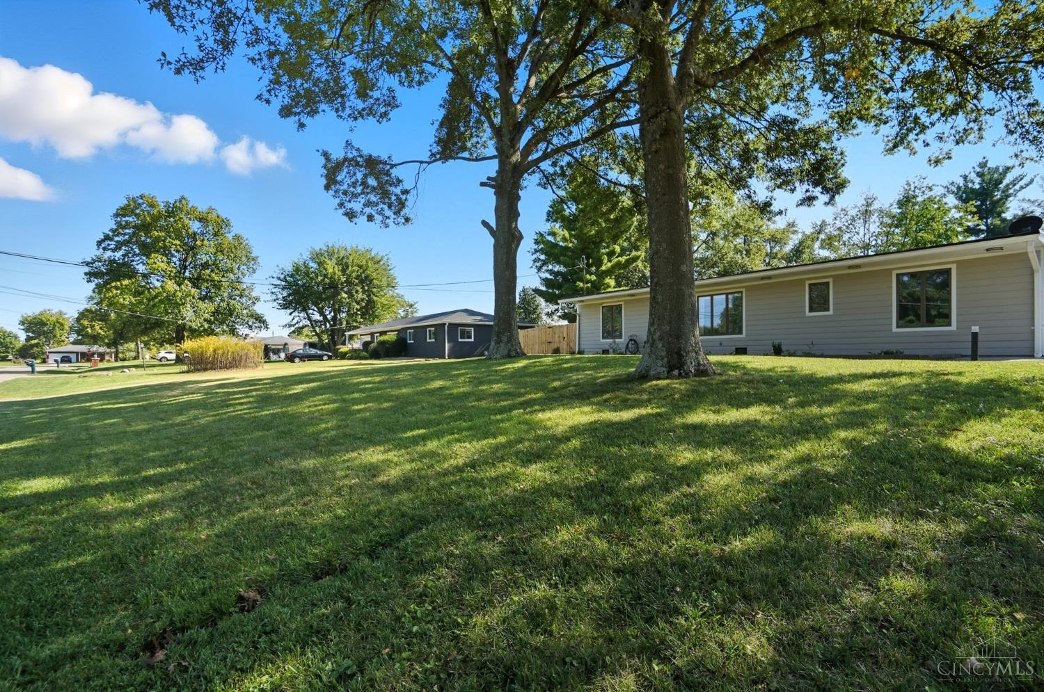 West Chester, Ohio 45069, United States, 3 Bedrooms Bedrooms, ,2 BathroomsBathrooms,Residential,Active,227170