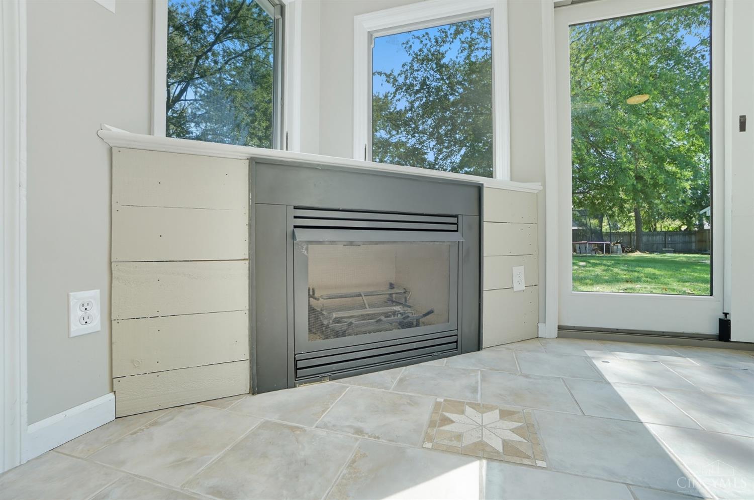 West Chester, Ohio 45069, United States, 3 Bedrooms Bedrooms, ,2 BathroomsBathrooms,Residential,Active,227170