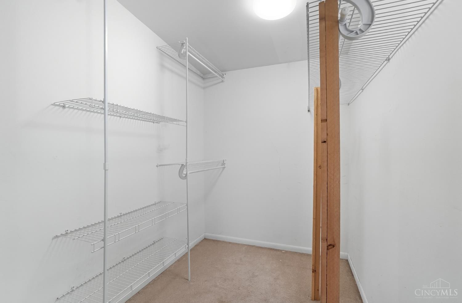 West Chester, Ohio 45069, United States, 3 Bedrooms Bedrooms, ,2 BathroomsBathrooms,Residential,Active,227170