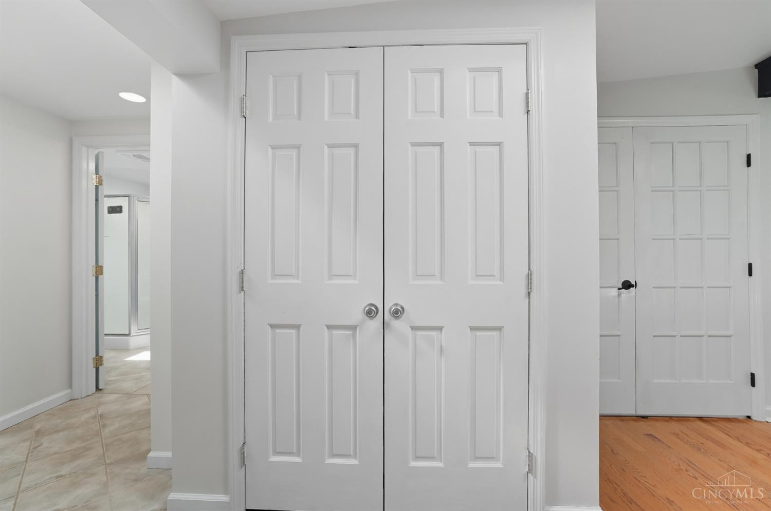 West Chester, Ohio 45069, United States, 3 Bedrooms Bedrooms, ,2 BathroomsBathrooms,Residential,Active,227170