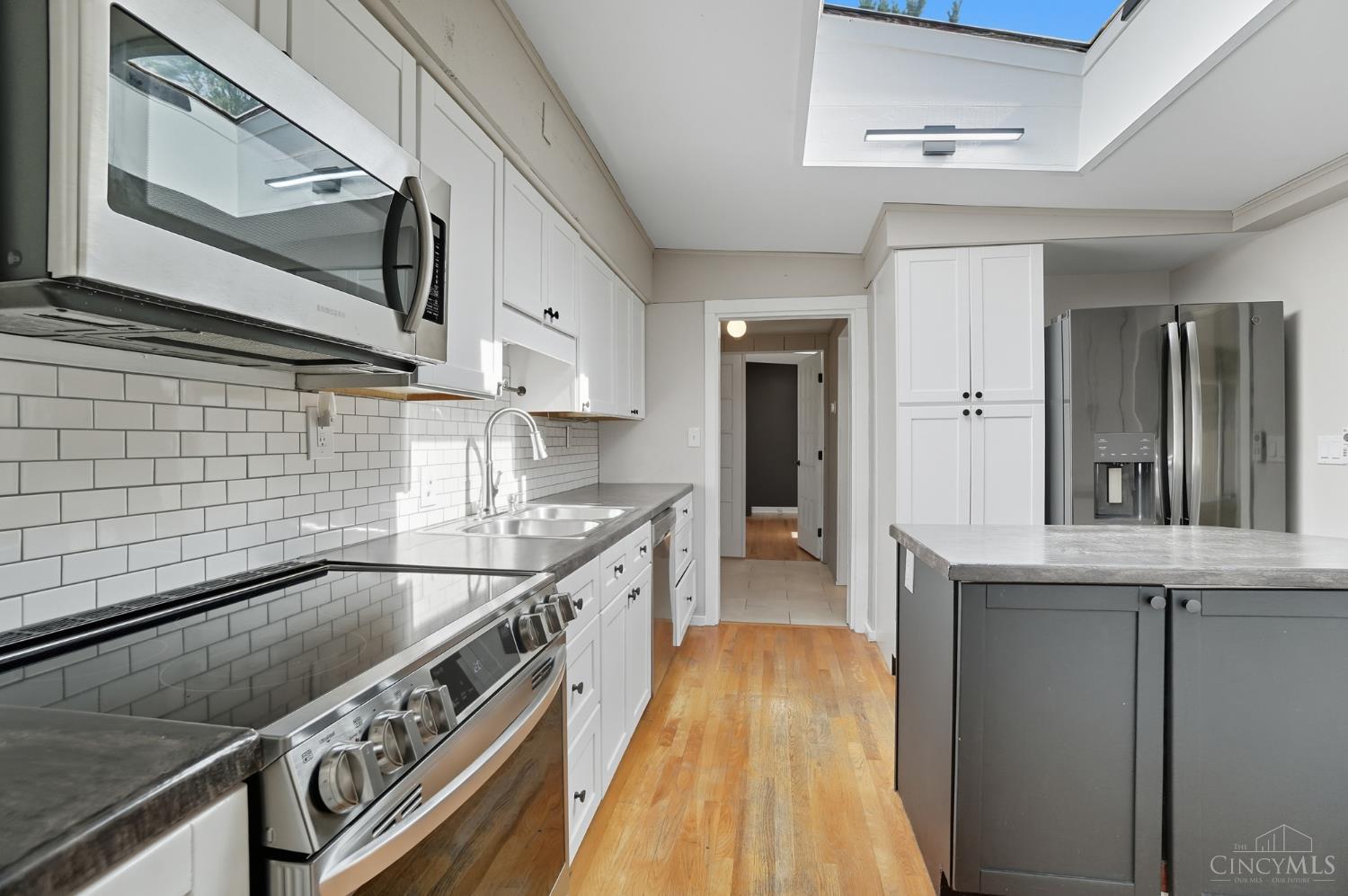 West Chester, Ohio 45069, United States, 3 Bedrooms Bedrooms, ,2 BathroomsBathrooms,Residential,Active,227170