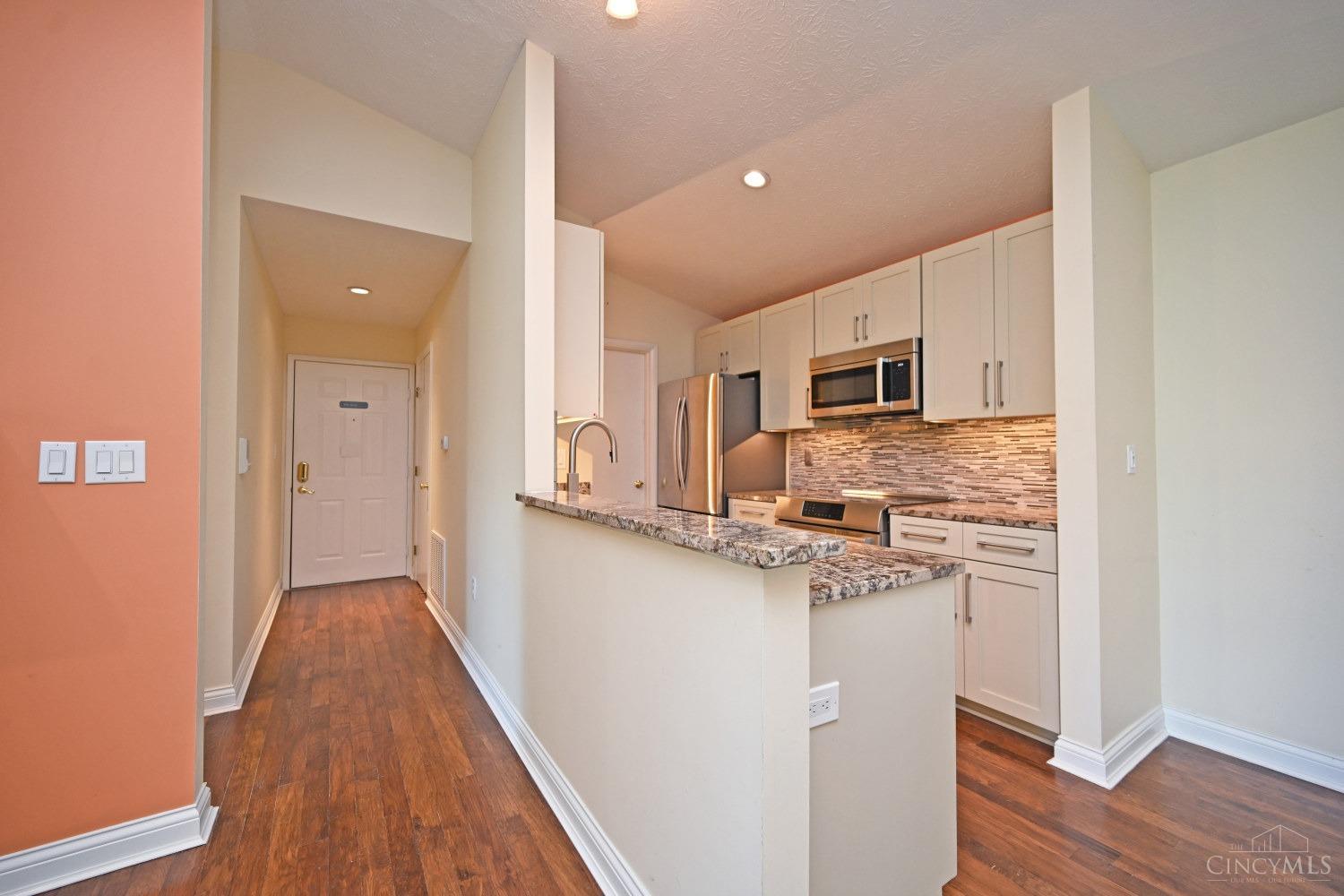8480 Island Pines Place #6, Deerfield Twp., Ohio image 15