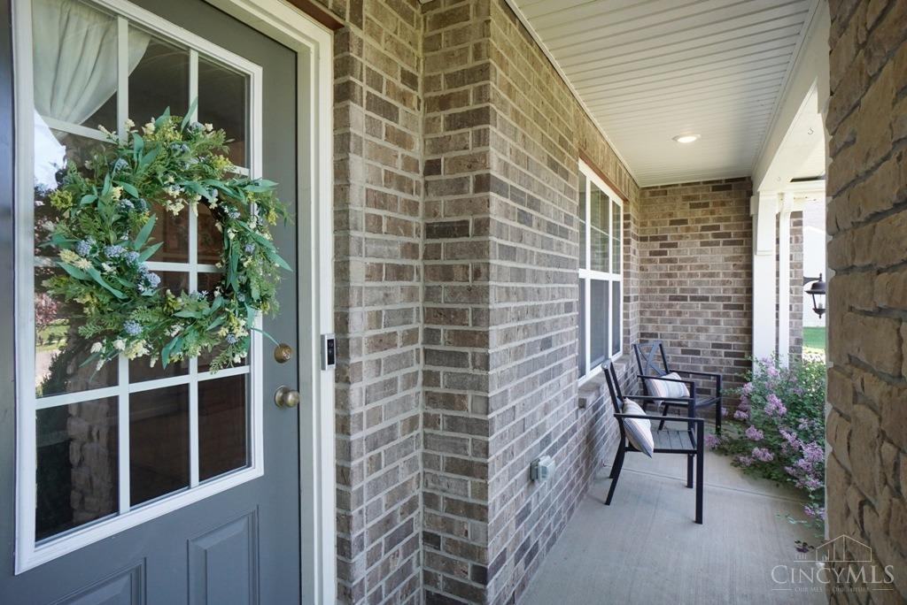 2112 Crossridge Drive, Batavia Twp, Ohio image 3