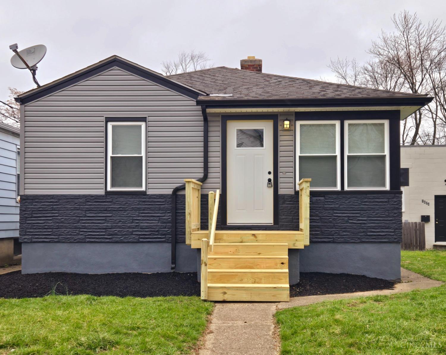 1620 Edison Ave Ave, Hamilton, Ohio image 1