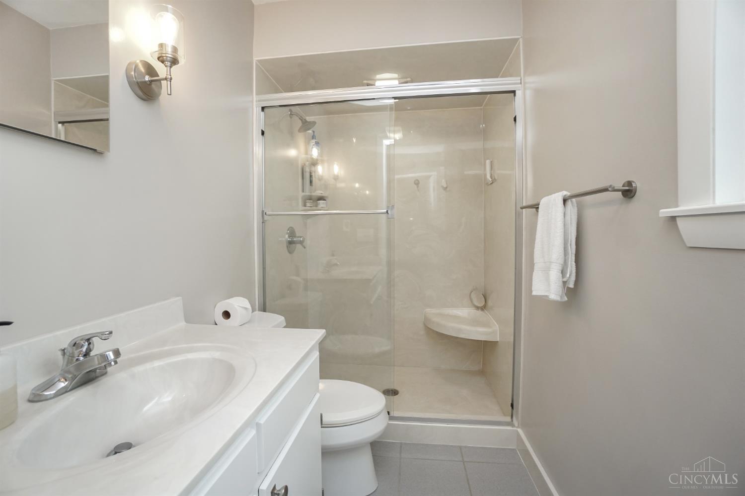 5626 Pleasant View Drive, Milford, Ohio image 19