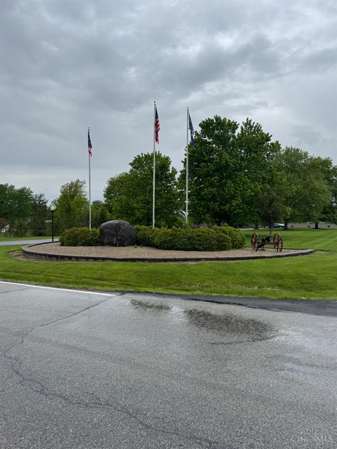 1 Horse Shoe Drive, Jackson Twp, Ohio image 1