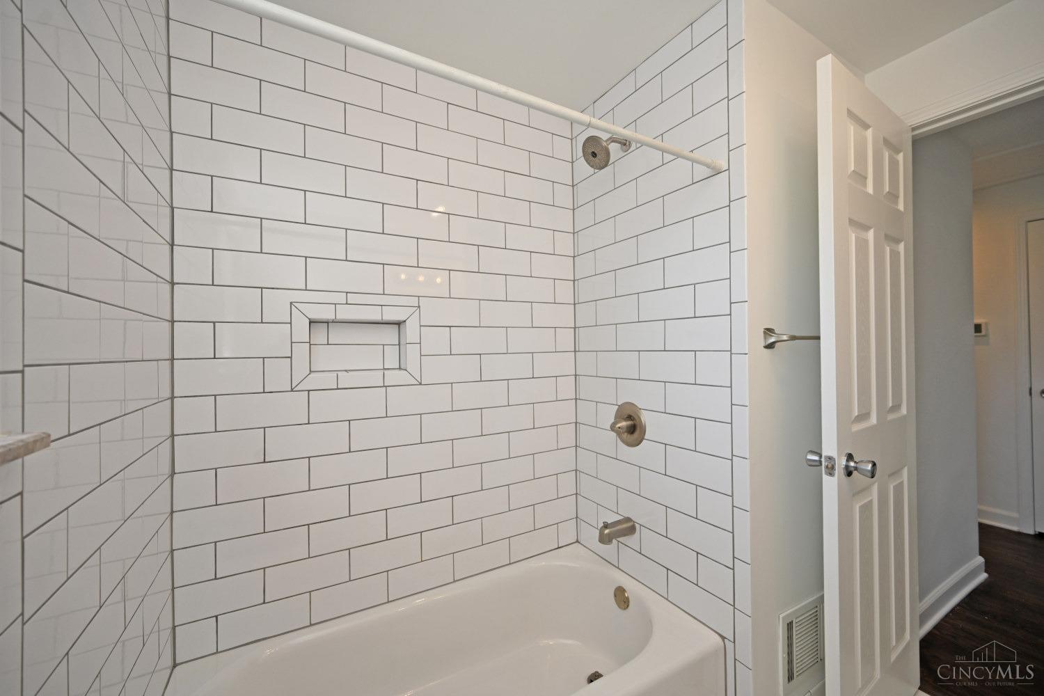 6627 Haley Avenue, Cincinnati, Ohio image 8