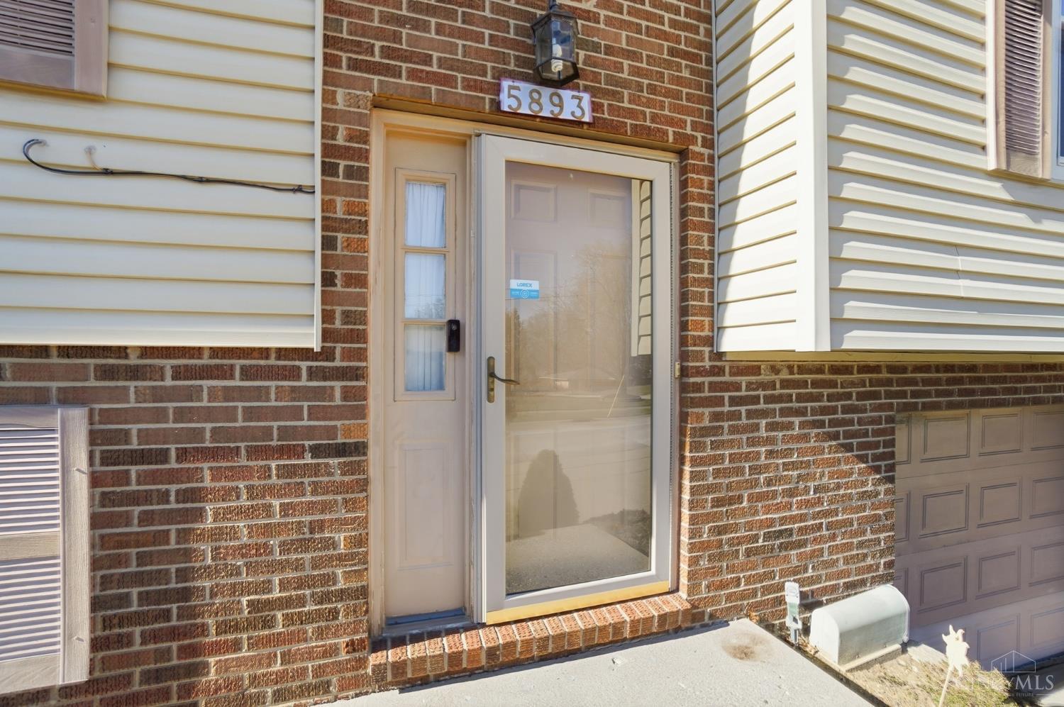 5893 Fawnridge Court