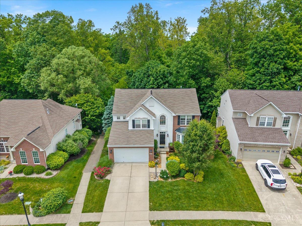 1422 Shawnee Run Drive, Hamilton Twp, Ohio image 3