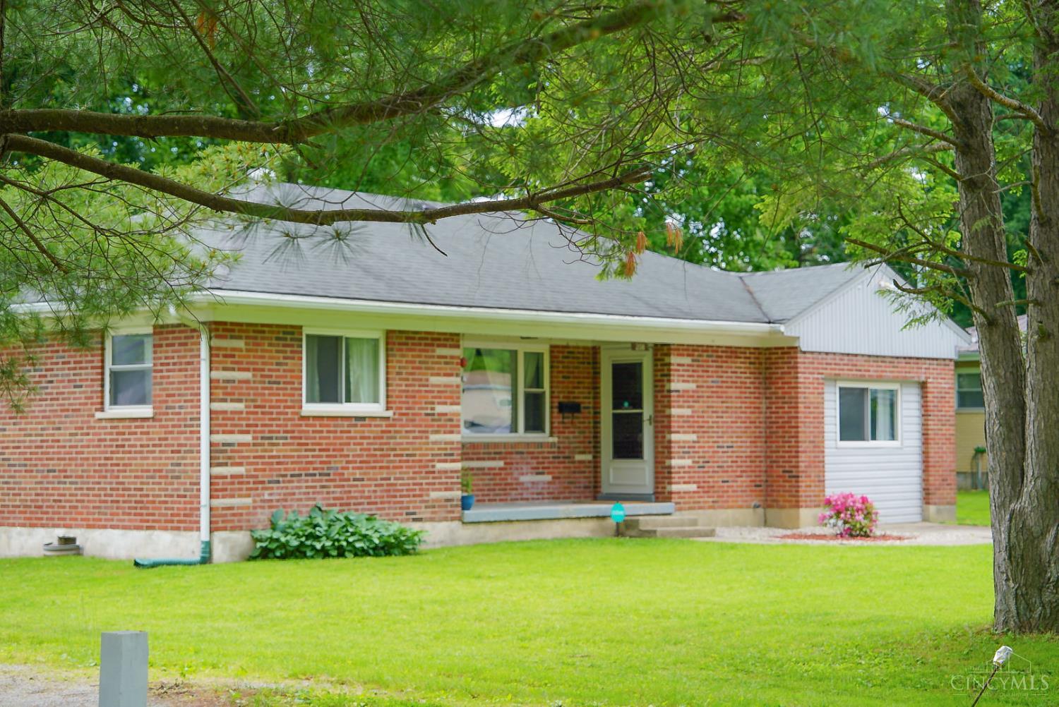 208 S Supinger Road, Blanchester, Ohio image 2