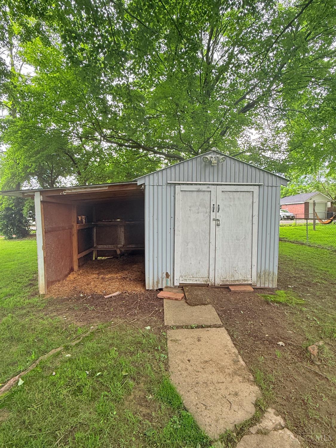 208 S Supinger Road, Blanchester, Ohio image 6