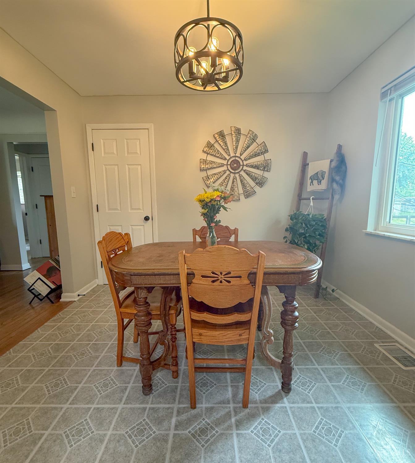 208 S Supinger Road, Blanchester, Ohio image 10