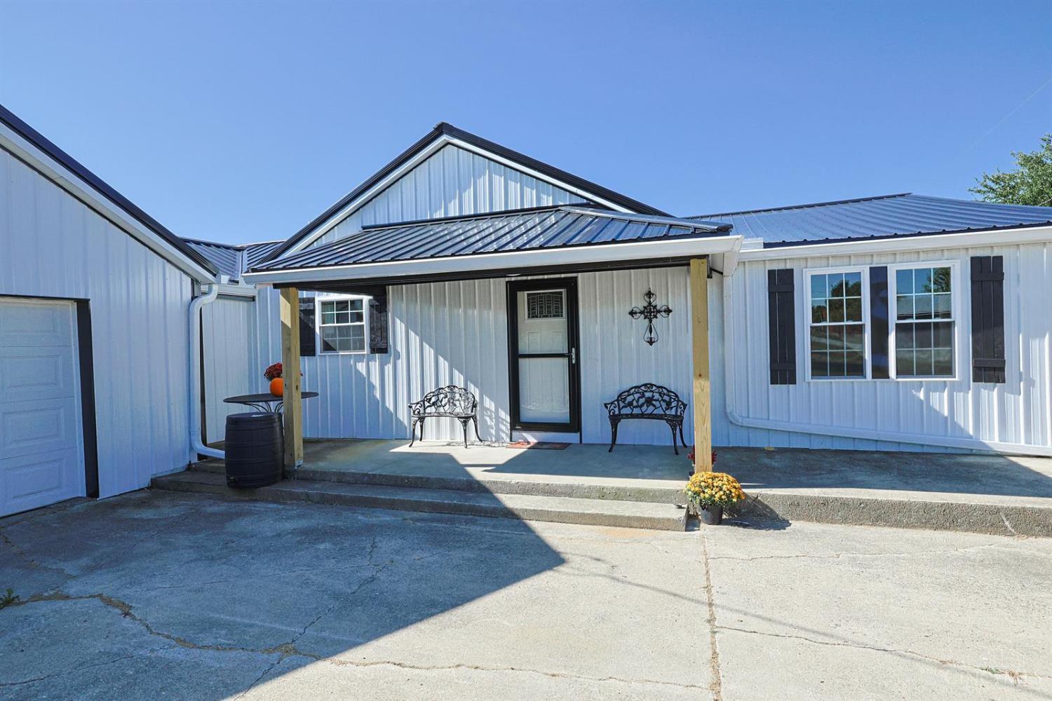 1406 Rosehill Road