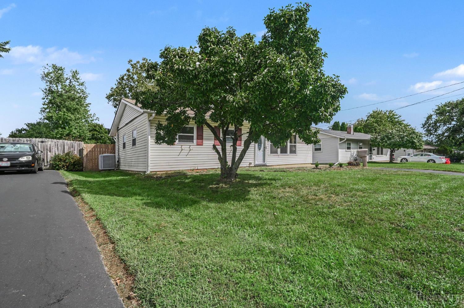 1012 Bellwood Drive