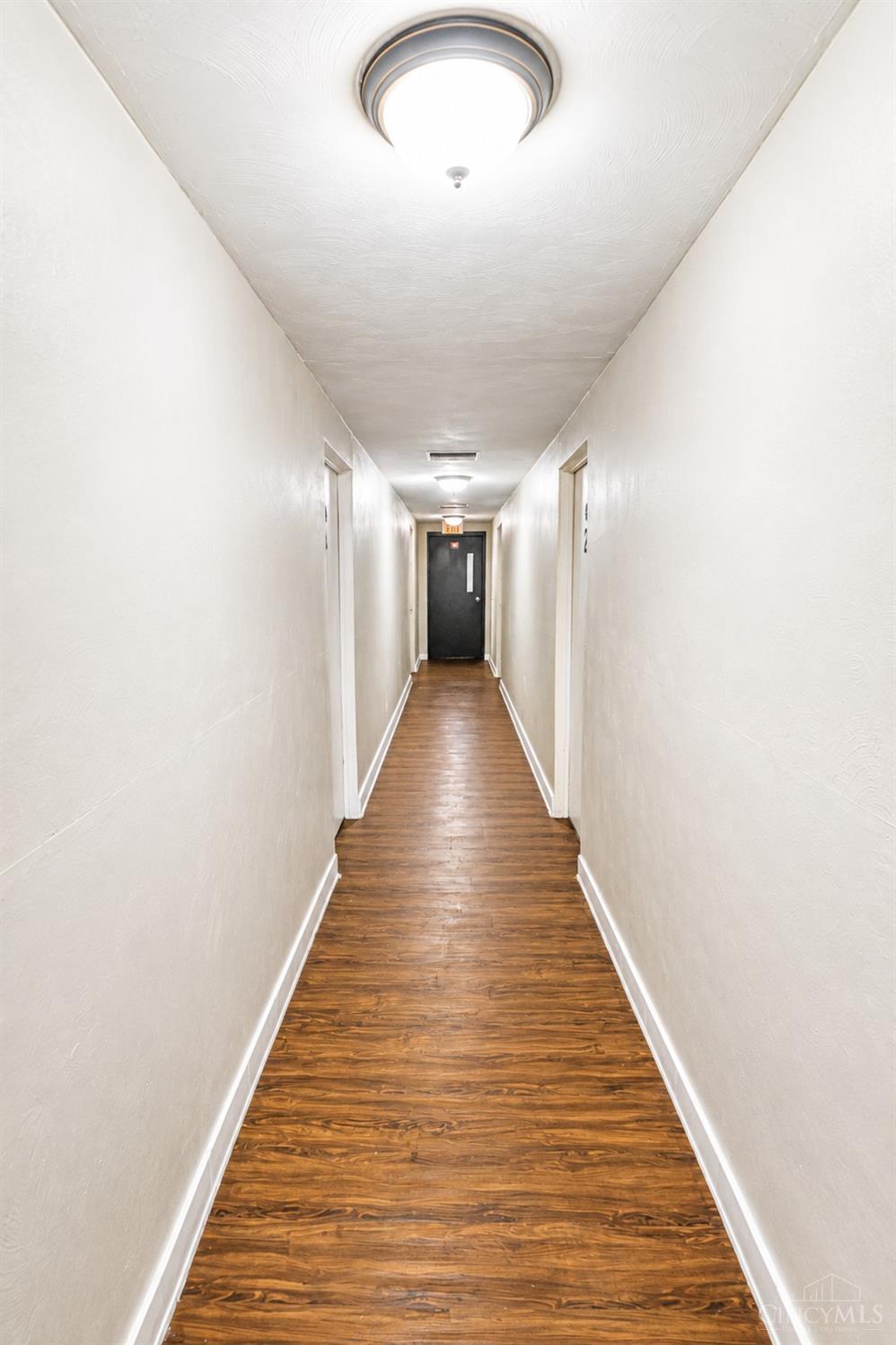 650 Straight Street