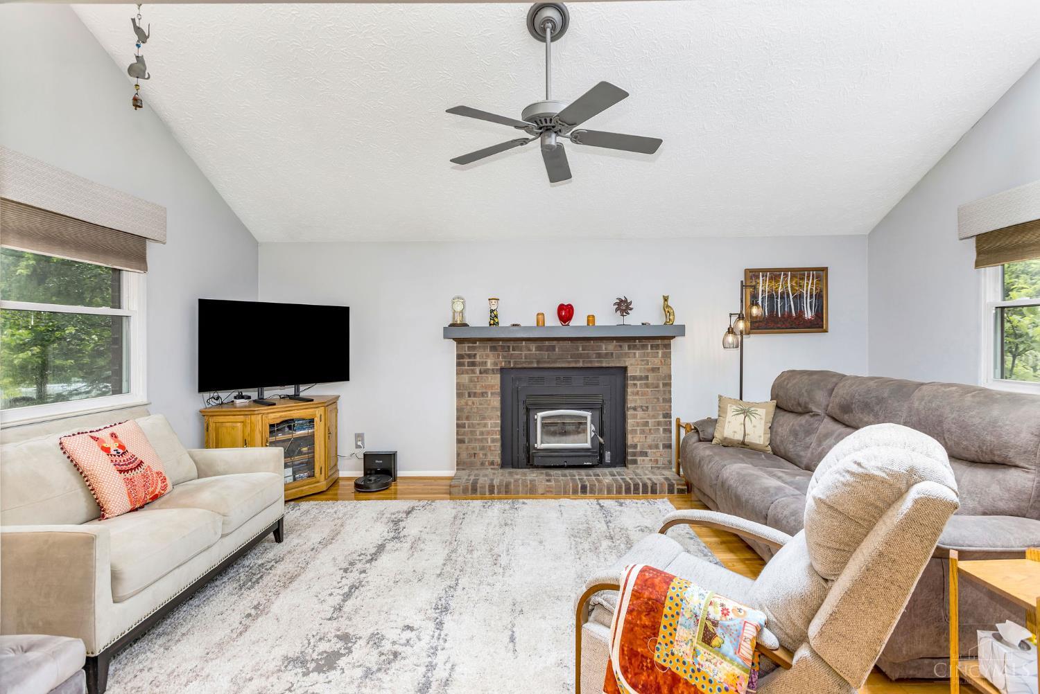 8846 Meadow Drive