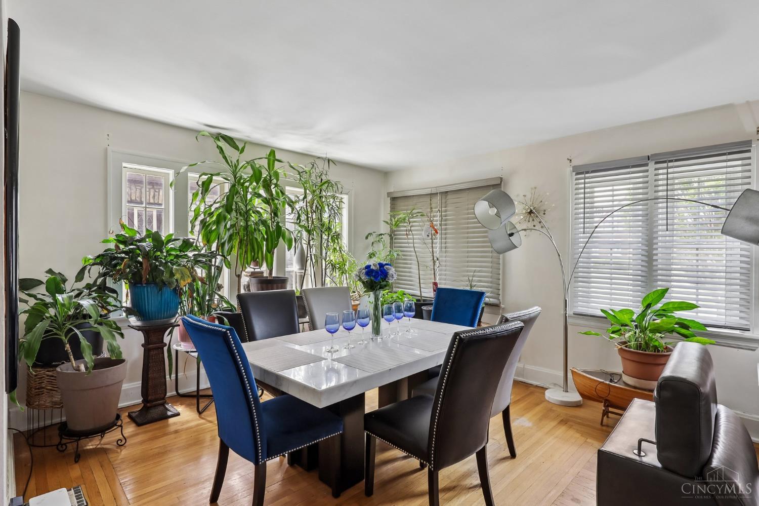 7314 Scottwood Ave.