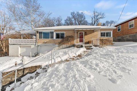 Photo of 582 Trenton Avenue, Cincinnati, OH 45238 (MLS # 1867483)