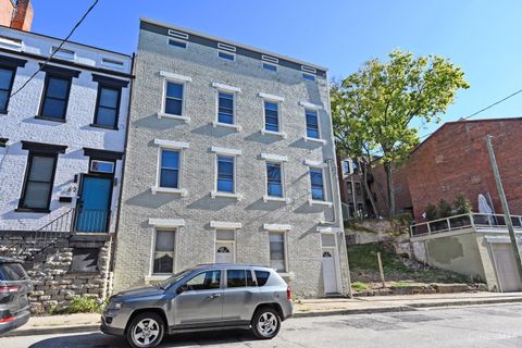 64 E Clifton Avenue Cincinnati OH 45202