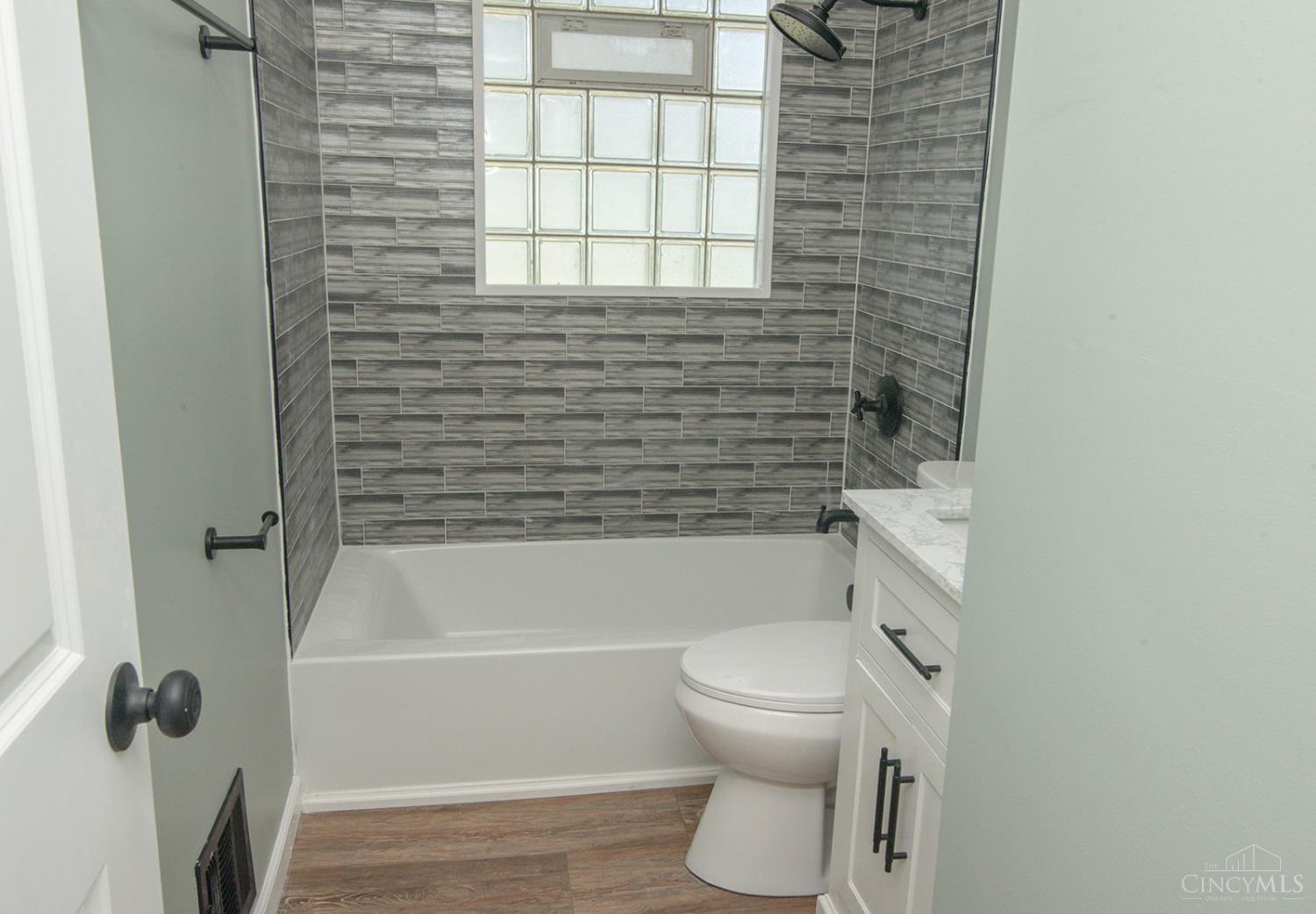 81 Carlton Drive, Hamilton, Ohio image 18