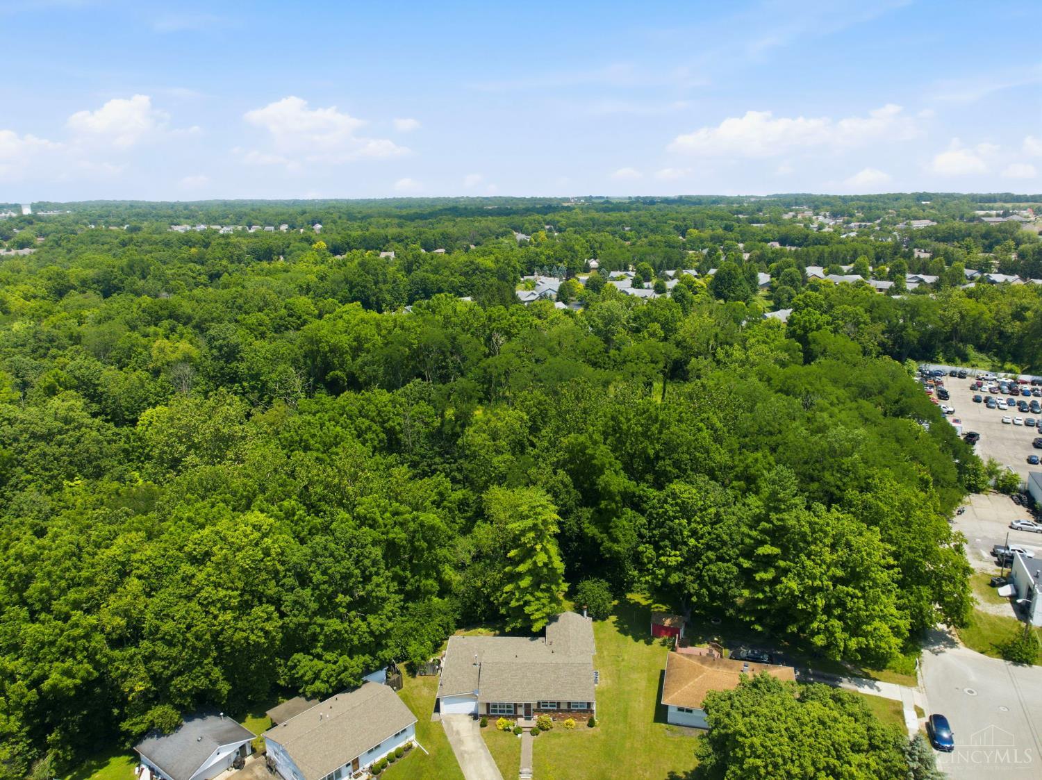402 Crescent Court