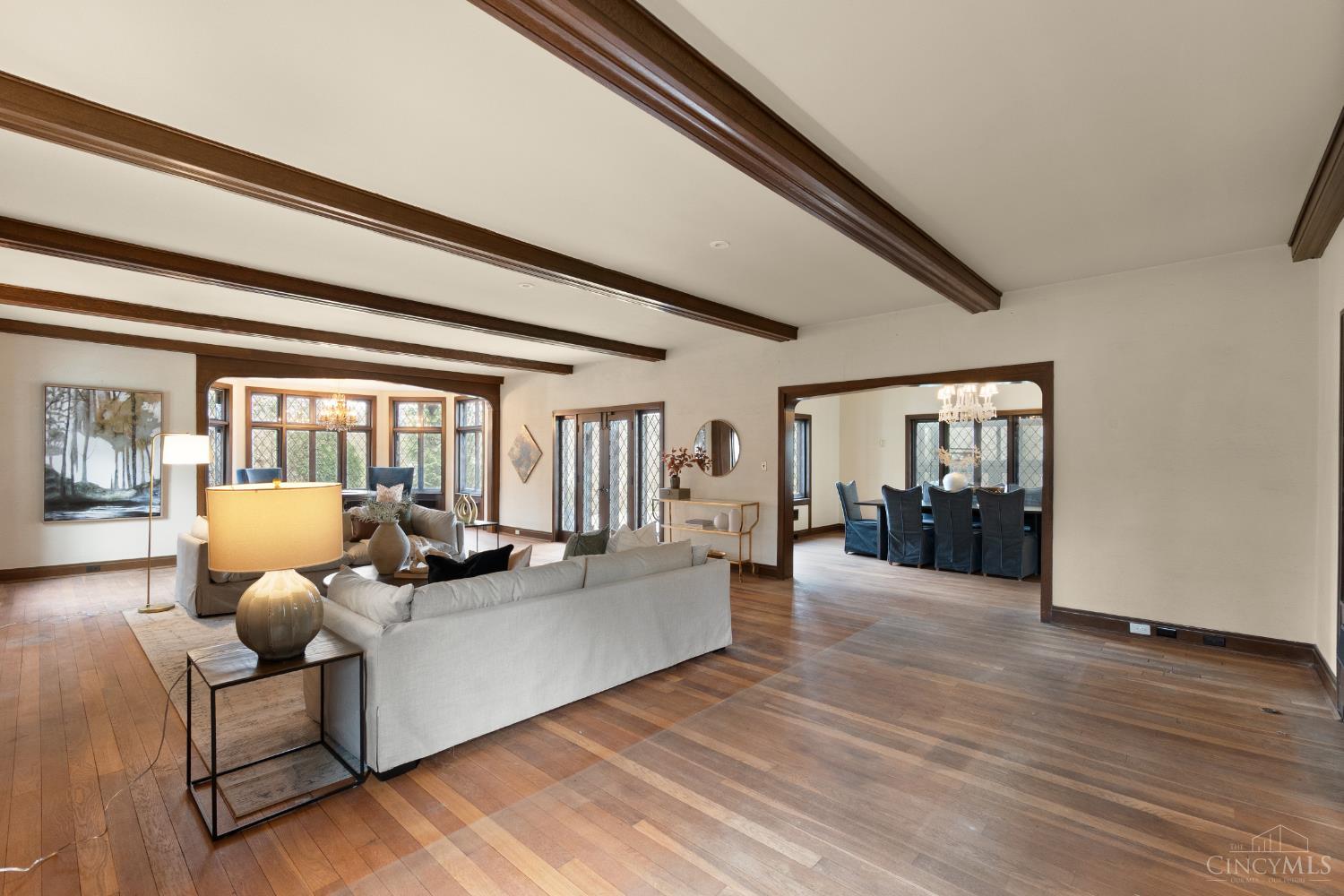 10451 Grand Oaks Lane