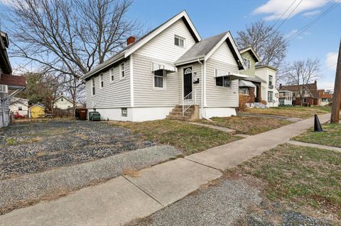 Photo of 1806 Sterling Avenue, North College Hill, OH 45239 (MLS # 1863985)