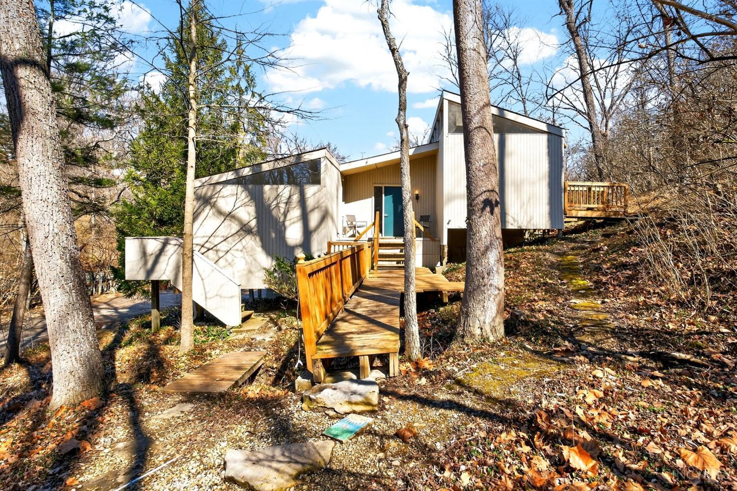 3595 Cooper Road