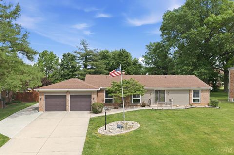 Photo of 7694 Kennesaw Drive, West Chester, OH 45069 (MLS # 1879806)
