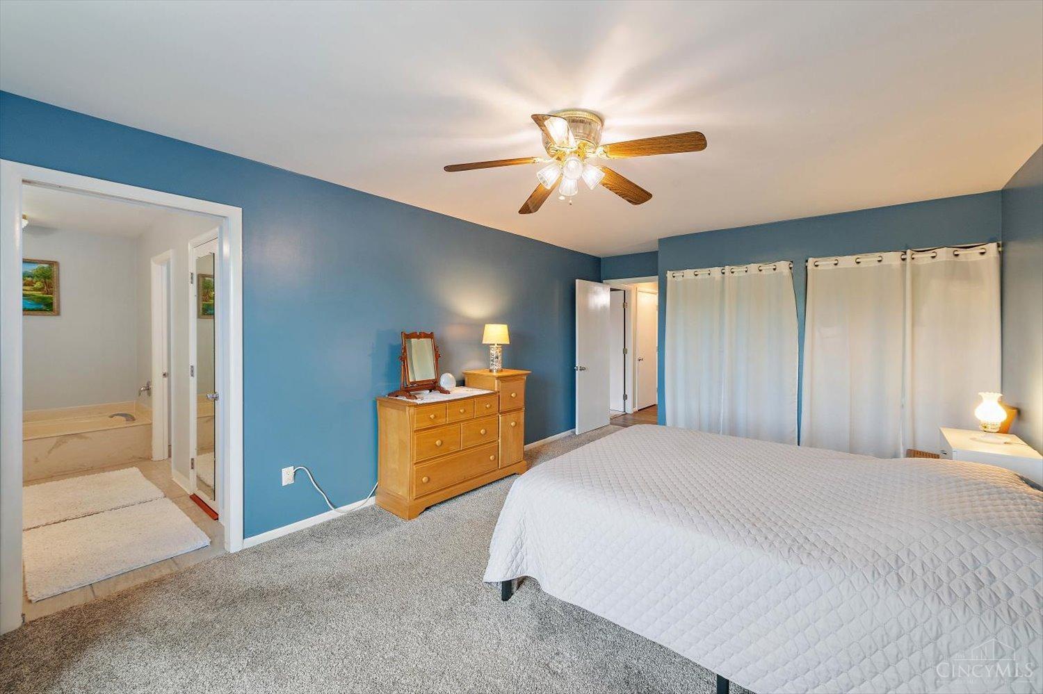 3543 Amberacres Drive #303W, Cincinnati, Ohio image 31