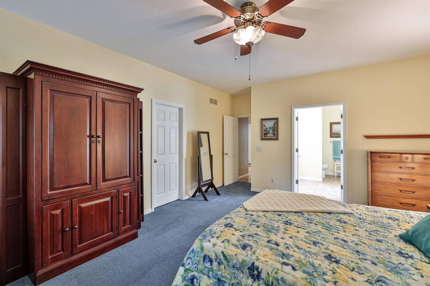 9376 Hickory Hill Court, Loveland, Ohio image 18