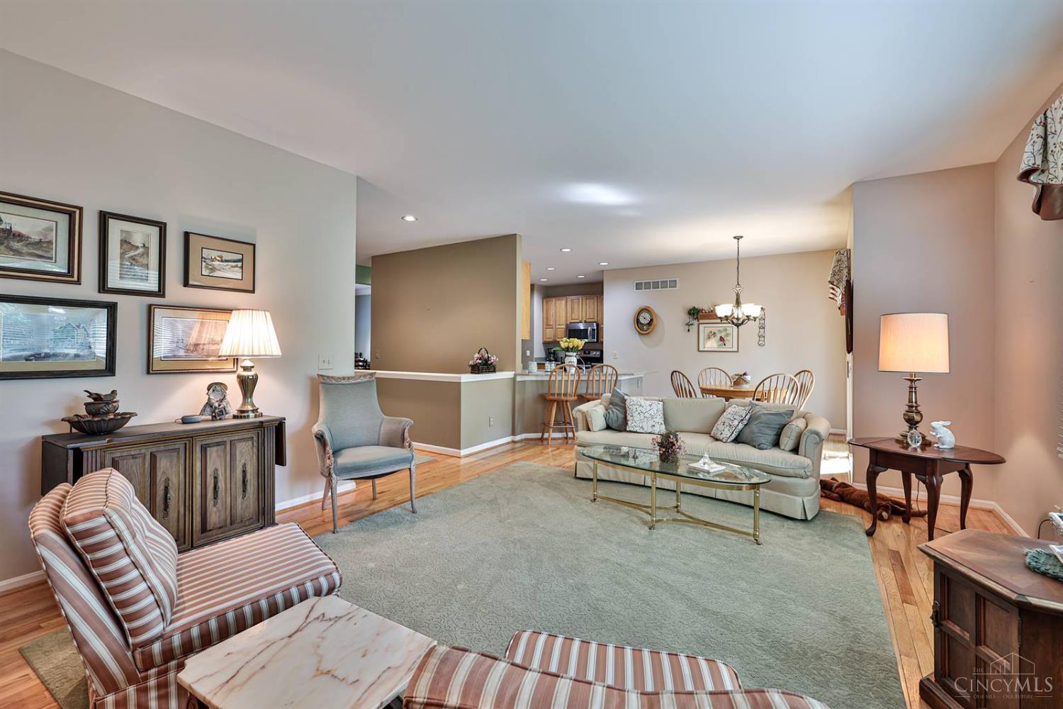 9376 Hickory Hill Court, Loveland, Ohio image 9