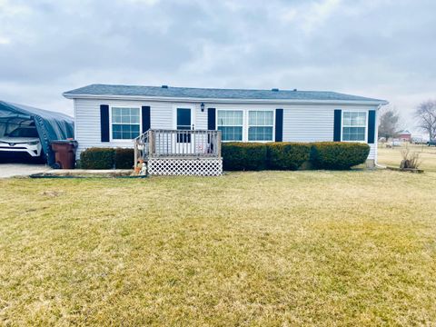 Photo of 653 Burnett Road, Sabina, OH 45169 (MLS # 1870304)