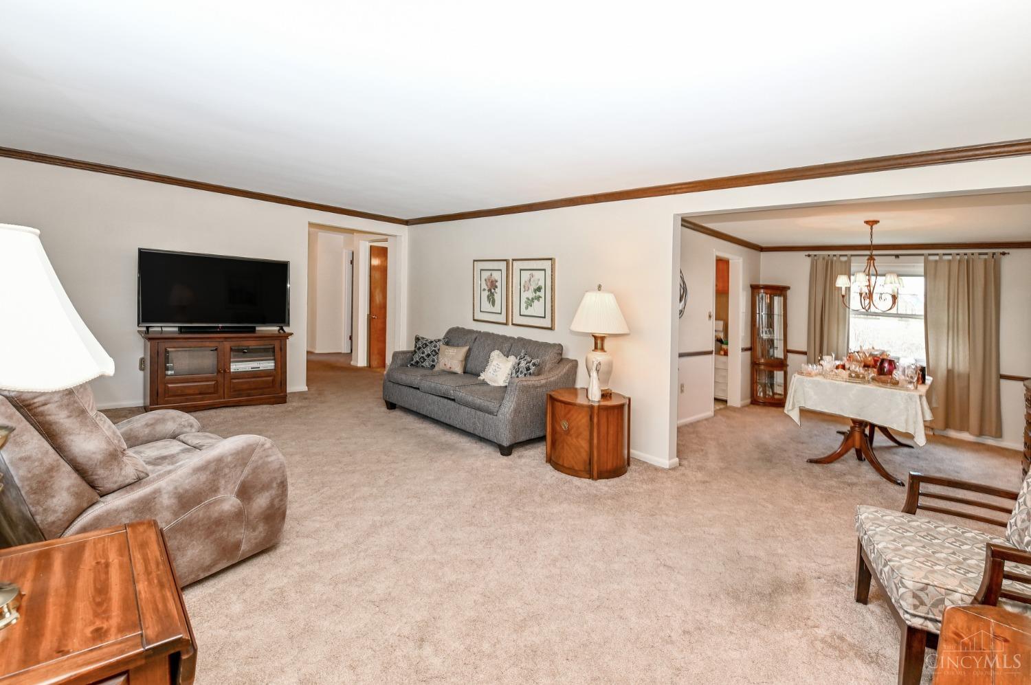 7415 Elkwood Drive, West Chester, Ohio image 7