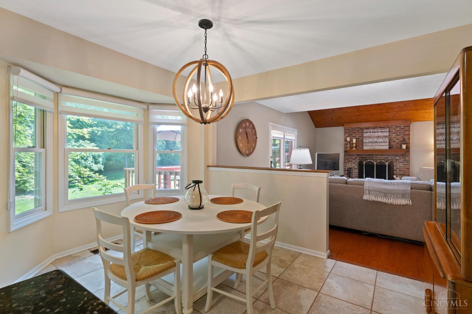 8032 Lancelot Drive, Anderson Twp, Ohio image 17