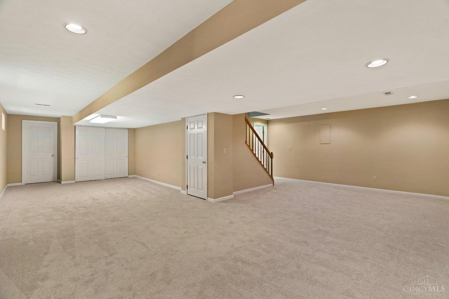 8032 Lancelot Drive, Anderson Twp, Ohio image 31