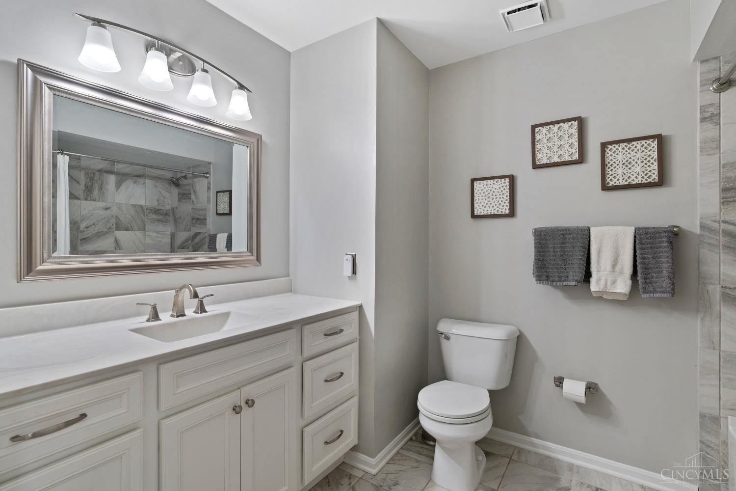 8032 Lancelot Drive, Anderson Twp, Ohio image 21