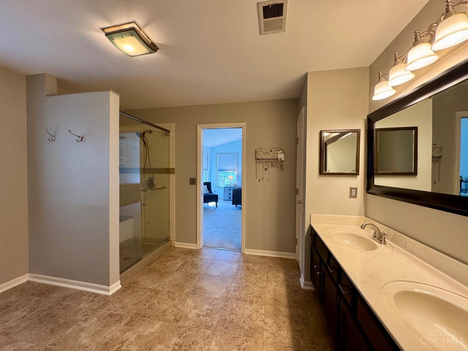 7436 Galway Court, West Chester, Ohio image 35