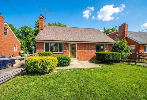 Townhouse For Sale - 5306 Fox Road<br/> Cincinnati, OH 45239